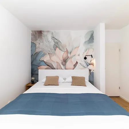 Marica Apartment *